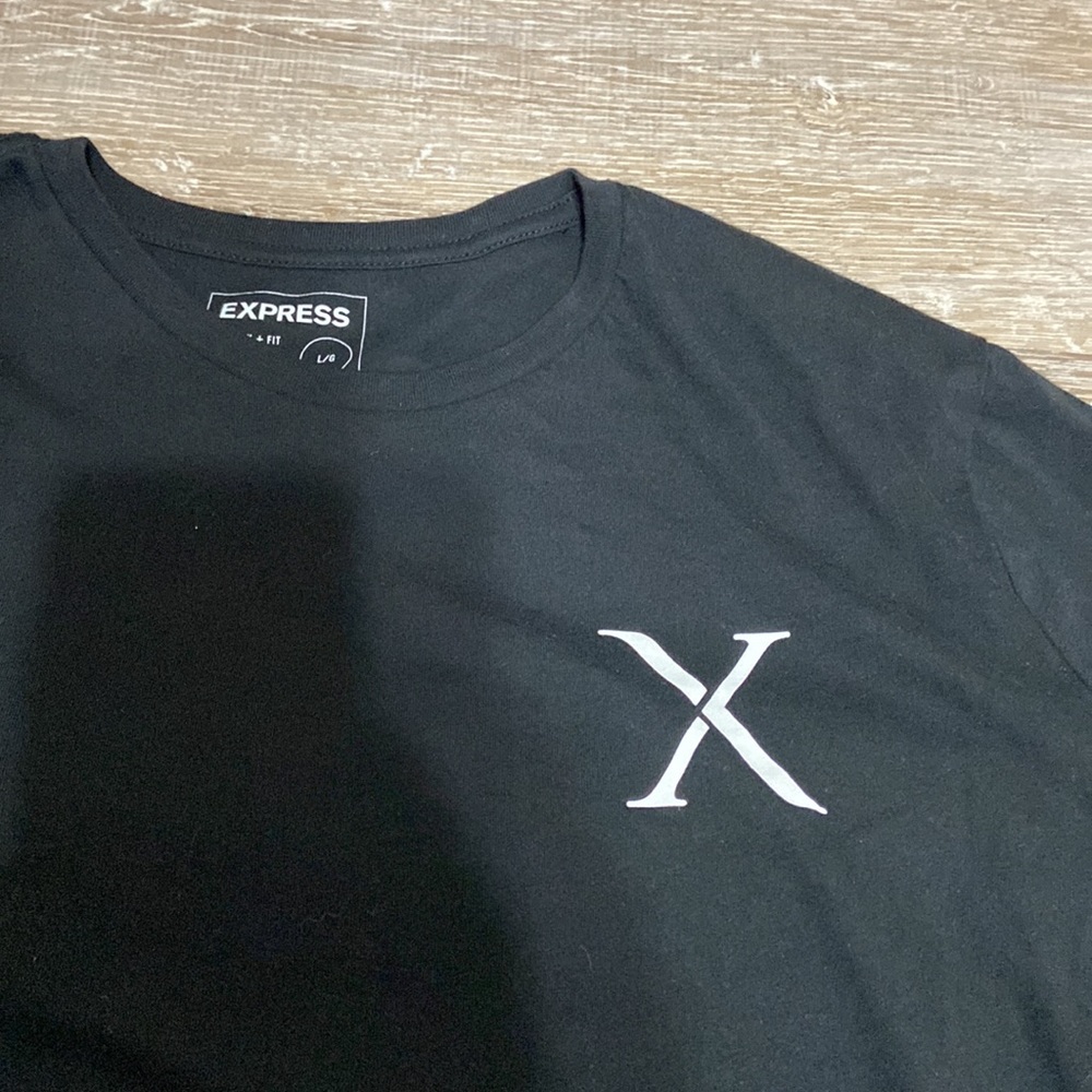Express Tee - Picture 2 of 5